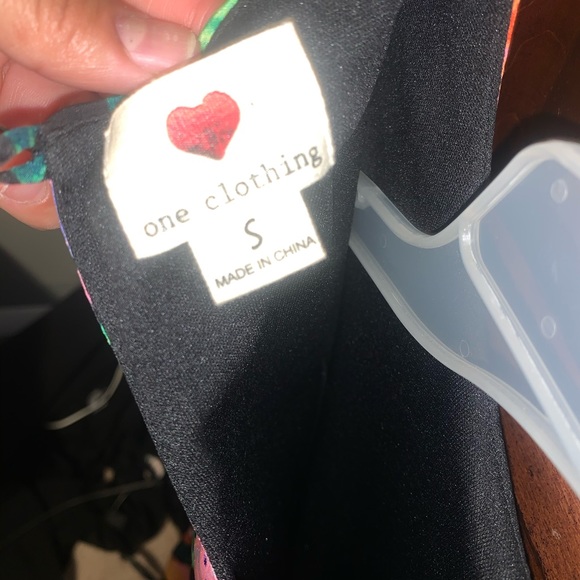 Dress - Picture 5 of 5